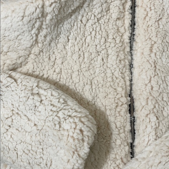 Last S • Reversible Puffer Jacket — in Olive - Picture 6 of 10